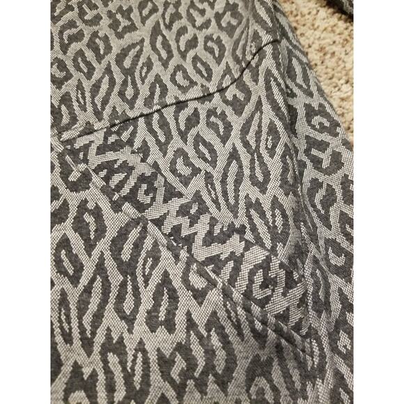 Soft Surroundings Women's Large Lyra Jacket w/ Hood Gray Animal Leopard Print - Picture 5 of 11
